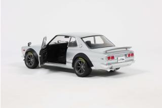 NISSAN SKYLINE 2000 GT-R (KPGC10) HAKOSUKA SOLIDO WORKS SILVER 1970 S1812804 Solido 1:18 Metallmodell