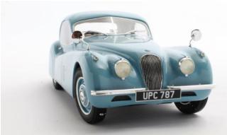 Jaguar XK120 FHC pastel blue 1951-1954 Cult Scale Models 1:18 Resinemodell (Türen, Motorhaube... nicht zu öffnen!)