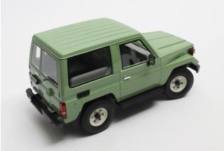 Toyota Landcruiser BJ70 green `84-`89 Cult Scale Models 1:18 Resinemodell (Türen, Motorhaube... nicht zu öffnen!)