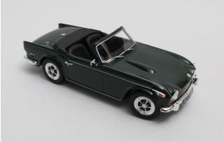 Triumph TR5 P.I. green 1967-1968 Cult Scale Models 1:18 Resinemodell (Türen, Motorhaube... nicht zu öffnen!)