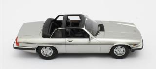 Jaguar XJ-SC silver metallic 1983 Cult Scale Models 1:18 Resinemodell (Türen, Motorhaube... nicht zu öffnen!)