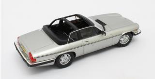 Jaguar XJ-SC silver metallic 1983 Cult Scale Models 1:18 Resinemodell (Türen, Motorhaube... nicht zu öffnen!)