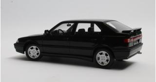 Alfa Romeo 33 S QV Permanent 4 black 1991 Limited edition 144 pcs Cult Scale Models 1:18 Resinemodell (Türen, Motorhaube... nicht zu öffnen!)