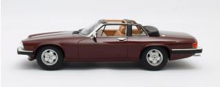 Jaguar XJ-SC red metallic 1983 Cult Scale Models 1:18 Resinemodell (Türen, Motorhaube... nicht zu öffnen!)