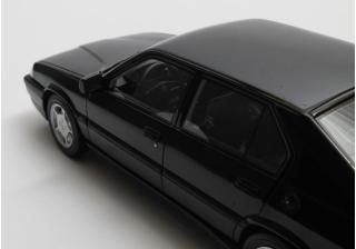 Alfa Romeo 33 S QV Permanent 4 black 1991 Limited edition 144 pcs Cult Scale Models 1:18 Resinemodell (Türen, Motorhaube... nicht zu öffnen!)