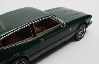 Reliant Scimitar SE6A green 1976 Limited edition 150 pcs Cult Scale Models 1:18 Resinemodell (Türen, Motorhaube... nicht zu öffnen!)