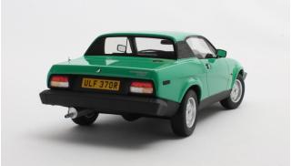Triumph TR7 Coupe (1979-1982) - green Cult Scale Models 1:18 Resinemodell (Türen, Motorhaube... nicht zu öffnen!)