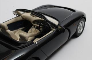TVR Griffith - purple met. Cult Scale Models 1:18 Resinemodell (Türen, Motorhaube... nicht zu öffnen!)