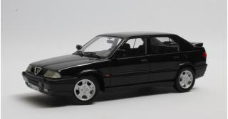 Alfa Romeo 33 S QV Permanent 4 black 1991 Limited edition 144 pcs Cult Scale Models 1:18 Resinemodell (Türen, Motorhaube... nicht zu öffnen!)