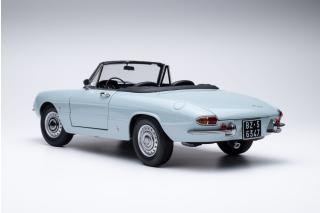 Alfa Romeo 1600 Duetto Spider 1966 - blu celeste  AR513 Limitation 750 pieces Touring Modelcars 1:18 Metallmodell 2 Türen, Motorhaube und Kofferraum zu öffnen!