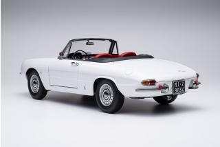 Alfa Romeo 1600 Duetto Spider 1966 - Bianco Farina Touring Modelcars 1:18 Metallmodell 2 Türen, Motorhaube und Kofferraum zu öffnen!