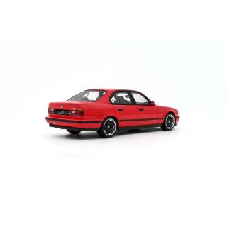 BMW E34 M5 20 Jahre Mugello Red 274 1992 OttO mobile 1:18 Resinemodell (Türen, Motorhaube... nicht zu öffnen!)