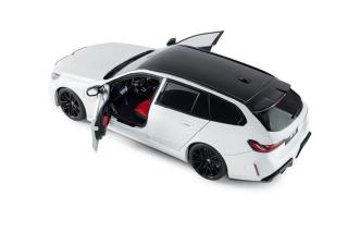 BMW M5 (G99) TOURING alpinweiß S1814802 Solido 1:18 Metallmodell