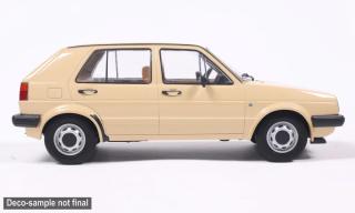 VW Golf II, beige, 1983 mit Stahlfelgen MCG 1:18 Metallmodell, Türen und Hauben nicht zu öffnen