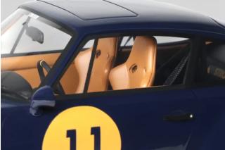 STROSEK MEGA 30 BLUE 2024 GT Spirit 1:18 Resinemodell (Türen, Motorhaube... nicht zu öffnen!)