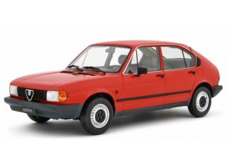 Alfa Romeo Alfasud 1.2 4 Porte 1980 ROSSO ALFA Laudoracing 1:18 Resinemodell (Türen, Motorhaube... nicht zu öffnen!)