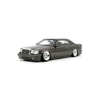 Mercedes-Benz C124 AMG \"Stance\" Anthracite Grey 2022 OttO mobile 1:18 Resinemodell (Türen, Motorhaube... nicht zu öffnen!)