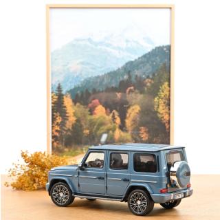 Mercedes-Benz G-Class 2024 Vintageblau Norev 1:18 Metallmodell