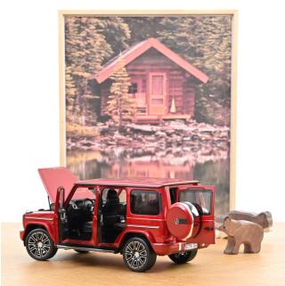 Mercedes-Benz G-Class 2024 Hyazinthrot Norev 1:18 Metallmodell
