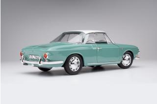 Volkswagen Karmann Ghia Typ 34 Pacific green / white roof Limitiert auf 1000 Stück Norev 1:18 Metallmodell 2 Türen, Motorhaube und Kofferraum zu öffnen!