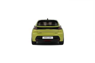 PEUGEOT E-208 GT JAUNE AGUEDA 2024 OttO mobile 1:18 Resinemodell (Türen, Motorhaube... nicht zu öffnen!)