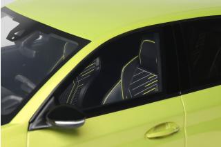 PEUGEOT E-208 GT JAUNE AGUEDA 2024 OttO mobile 1:18 Resinemodell (Türen, Motorhaube... nicht zu öffnen!)
