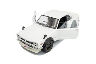Nissan Skyline (C10) Hakosuka SOLIDO WORKS – Pearl White – 1970 S1813001 Solido 1:18 Metallmodell