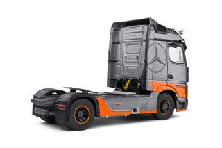 Mercedes Actros Grand Prix Edition 2019 Silver S2400202 Solido 1:24