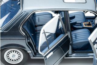 BMW 745i E23 (1984) - arctic blue met. Touring Modelcars 1:18 Metallmodell 4 Türen, Motorhaube und Kofferraum zu öffnen!