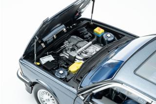 BMW 745i E23 (1984) - arctic blue met. Touring Modelcars 1:18 Metallmodell 4 Türen, Motorhaube und Kofferraum zu öffnen!