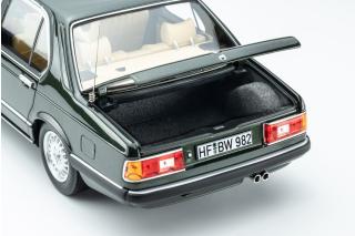 BMW 745i E23 (1984) - achat green met. limitiert auf 800 Exemplare Touring Modelcars 1:18 Metallmodell 4 Türen, Motorhaube und Kofferraum zu öffnen!