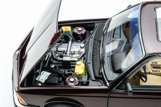 BMW 745i E23 (1984) - burgundy red met. Touring Modelcars 1:18 Metallmodell 4 Türen, Motorhaube und Kofferraum zu öffnen!