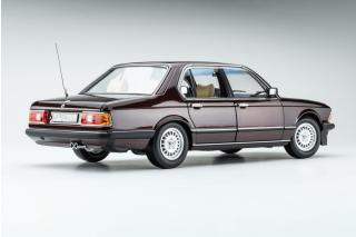 BMW 745i E23 (1984) - burgundy red met. Touring Modelcars 1:18 Metallmodell 4 Türen, Motorhaube und Kofferraum zu öffnen!