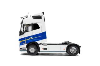 Volvo FH16 Globetrotter XL weiß S2400106 Solido 1:24 Metallmodell