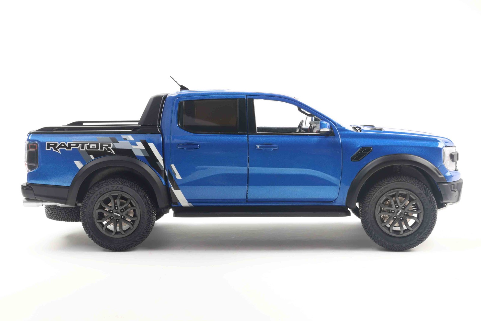 Modellauto Ford Ranger Raptor blau 2024 Solido S1813902 1:18 ...