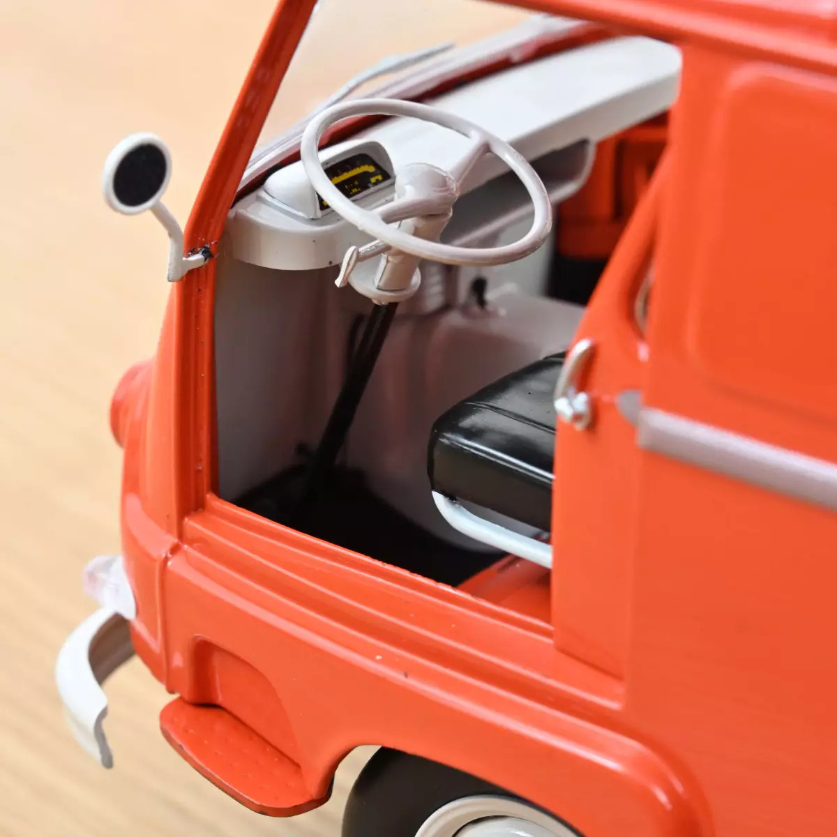 Renault Estafette Orange 1959 – Norev 1/43 – Miniature De Collection En Boîte