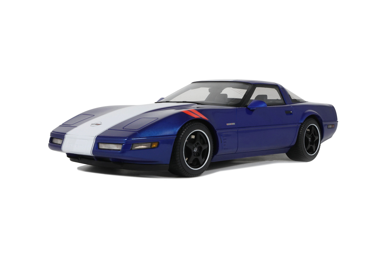 ミニカー UT CHEVROLET CORVETTE 1998 1/18 ミニカー UT CHEVROLET
