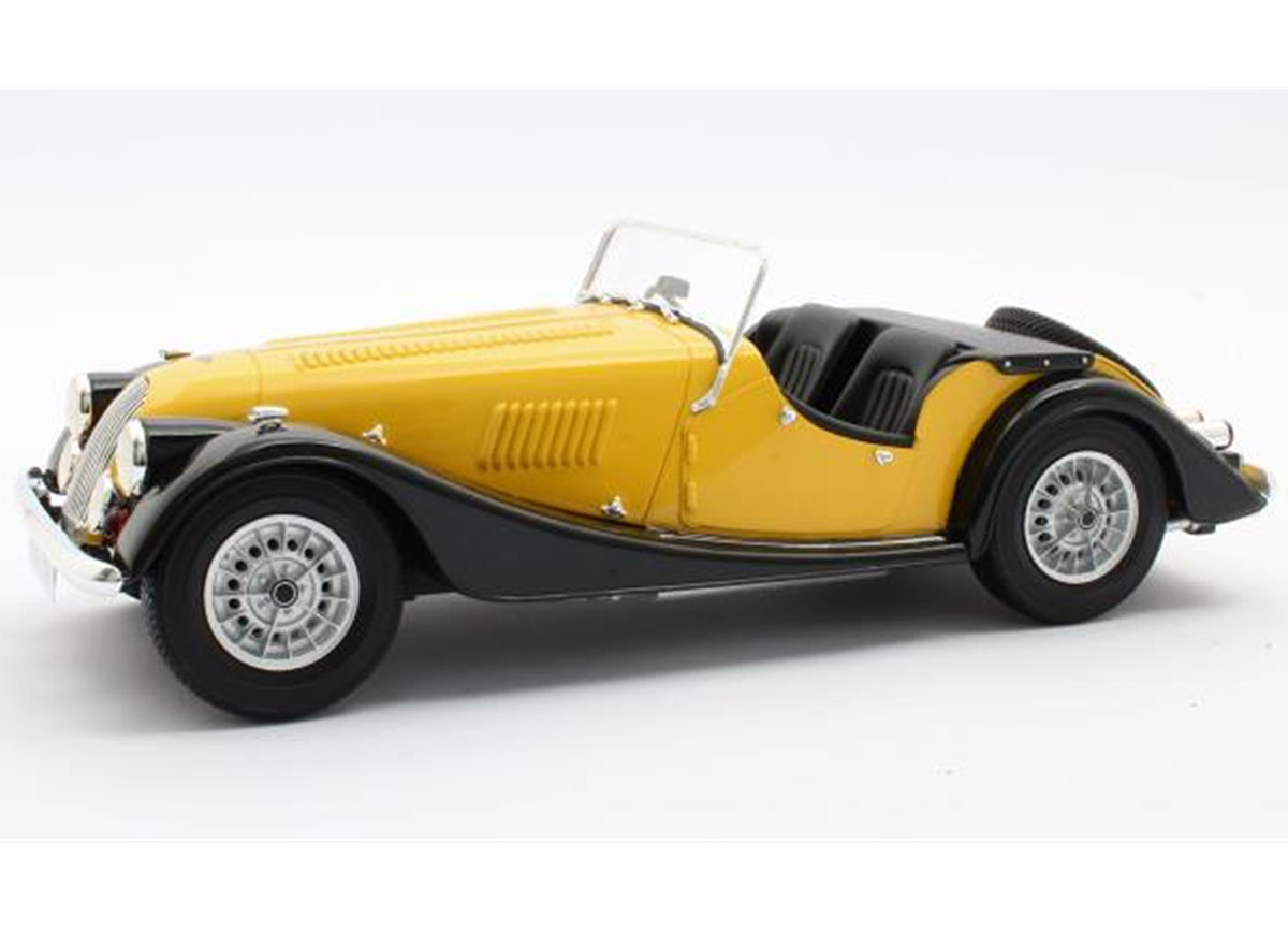Modelcar Morgan plus 8 yellow / black 1970 Cult Scale Models 1:18