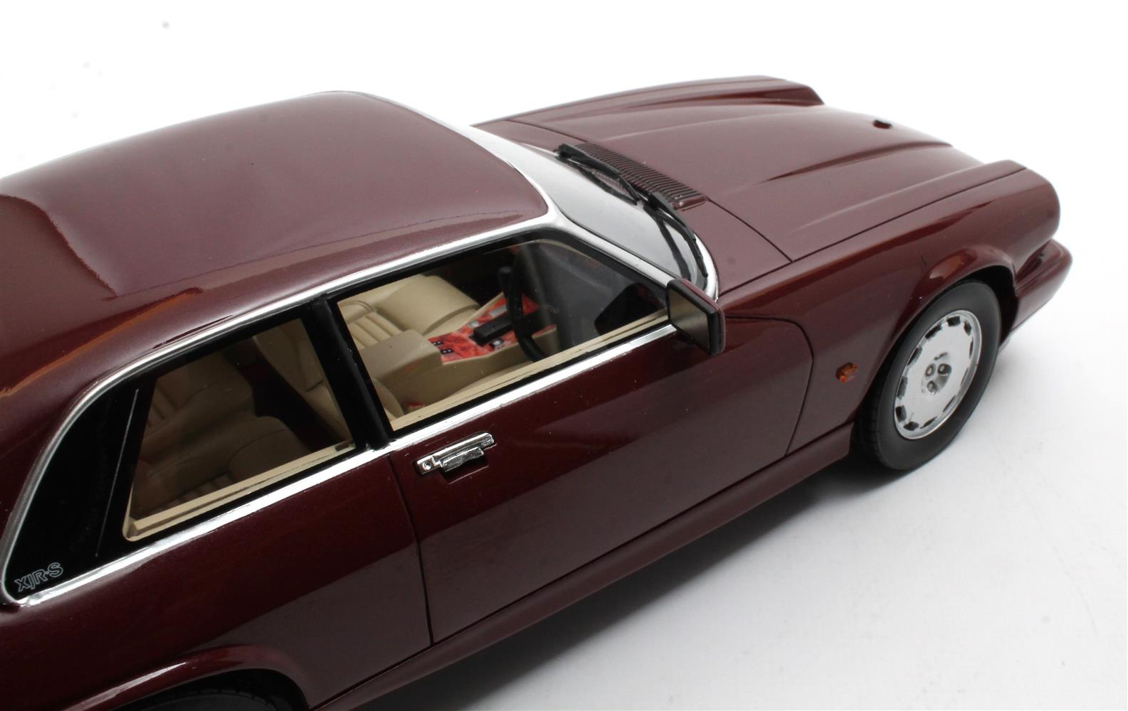 Cult Models 1/18 Jaguar XJR-S 1993 Rouge Métal - Résine - Prévente