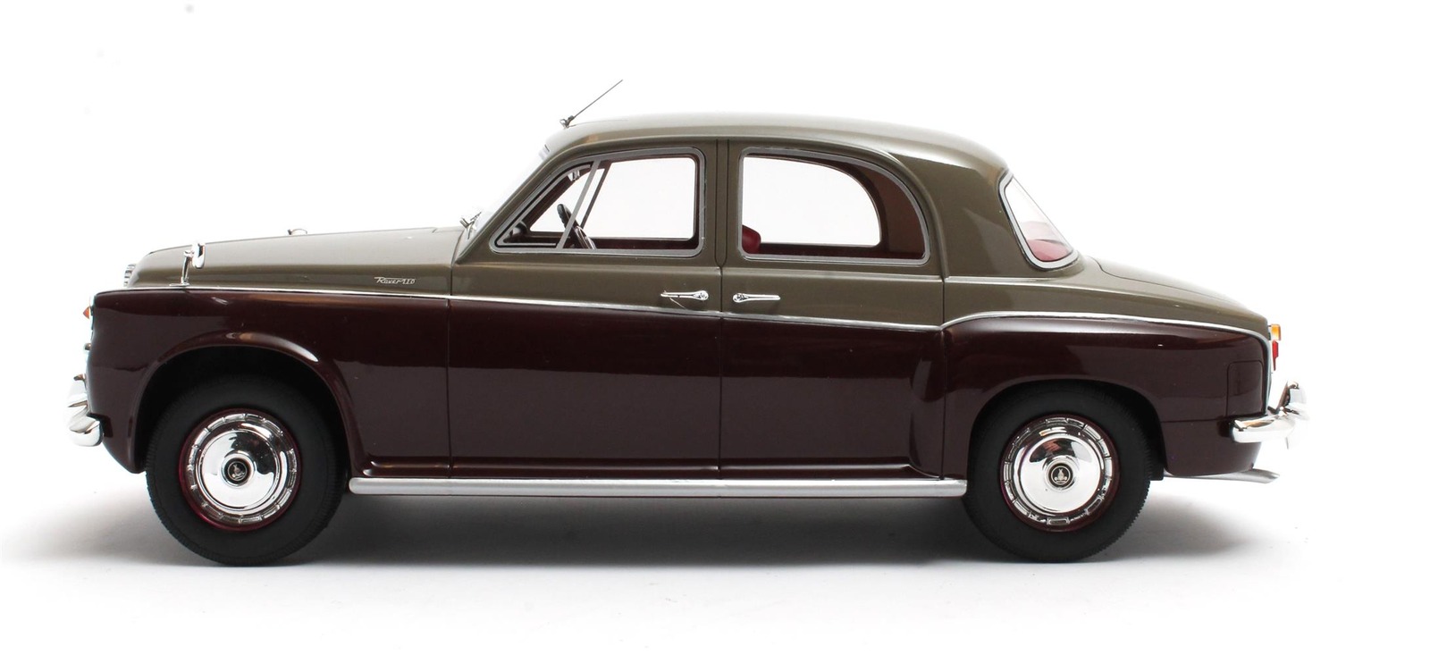 Modellauto Rover 110 P4 maroon / beige `62-`64 Cult Scale Models 1