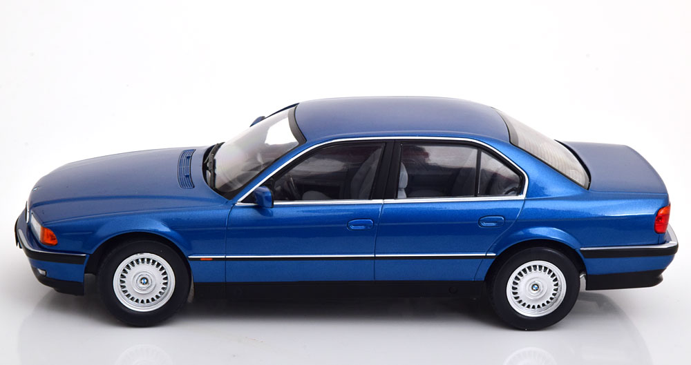 Modellauto BMW 740i E38 1.series 1994, bluemetallic ...