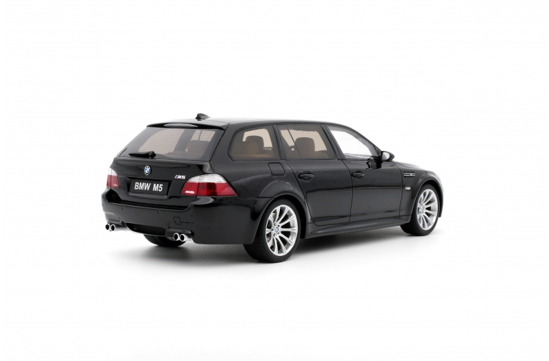 Modelcar BMW E61 M5 2004 Black Saphire Metallic 475 OttO mobile 1:18  Resinemodell (Türen, Motorhaube nicht zu öffnen!) at