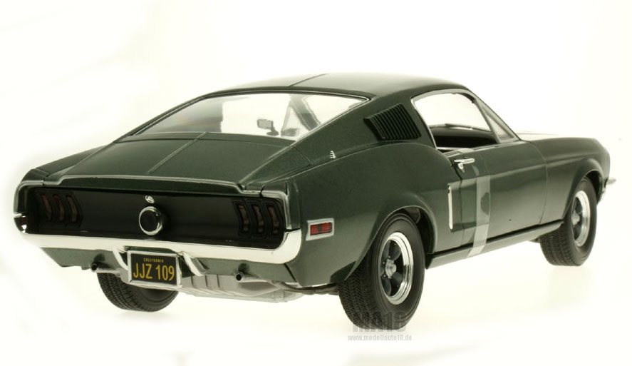 Ford Mustang Gt Fastback 1968 From The Movie Bullit With Steve Mcqueen In 100 Bullit Movie Car Packaging Highland Green With Black Interior